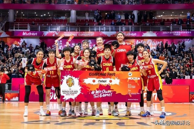 欧冠直播在线观看-女篮险胜捷克引热议！苏群：张子宇与现代篮球脱轨 很难再有李梦了